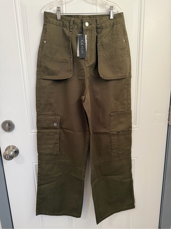 Gracia Pants - Gracia Olive Green Utility Cargo Pants Wide Leg Cropped High Rise NWT Small
